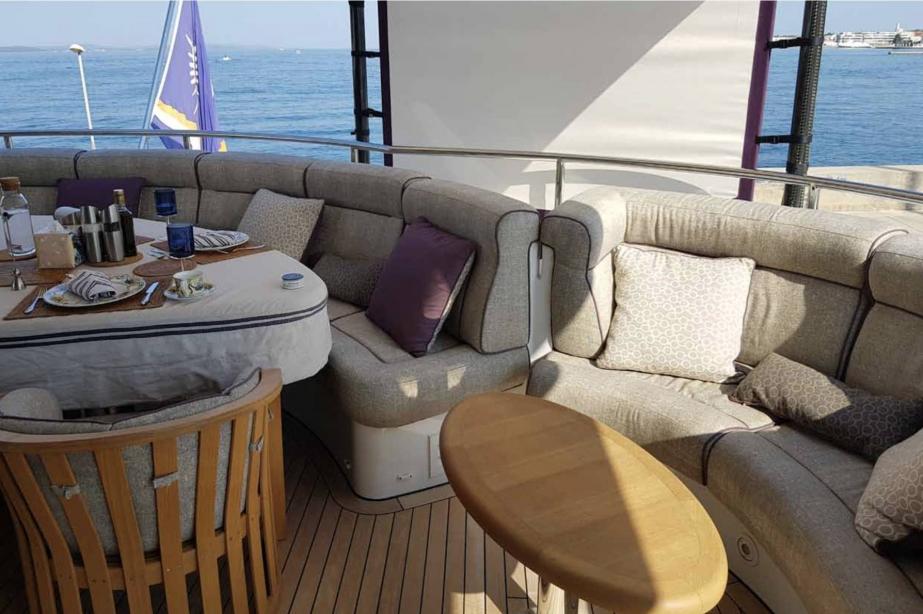 yacht San Bernardo