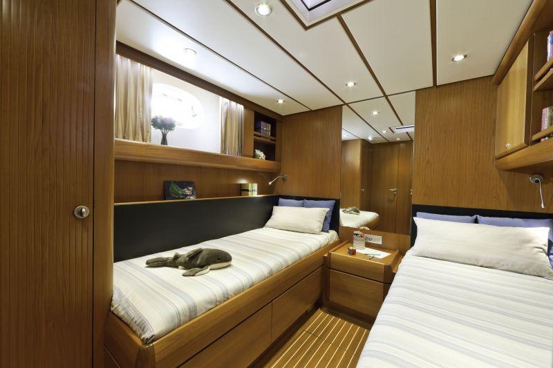 yacht Scorpione Dei Mari