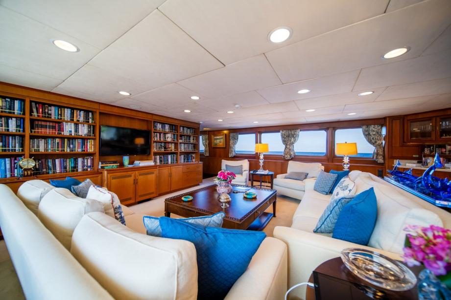 yacht Sea Falcon II