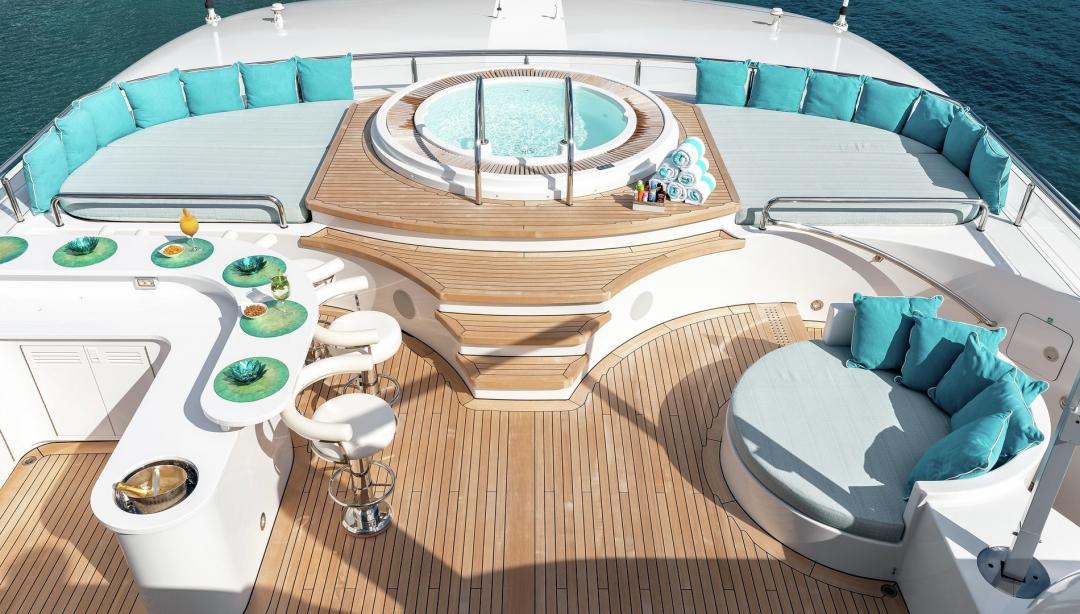 yacht Sea Pearl