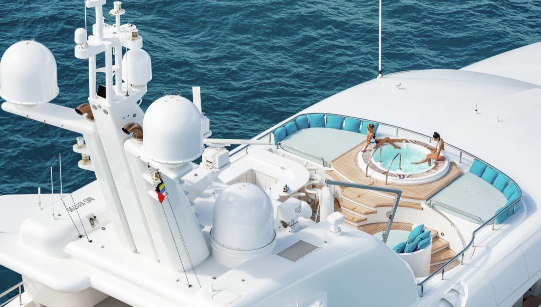 yacht Sea Pearl