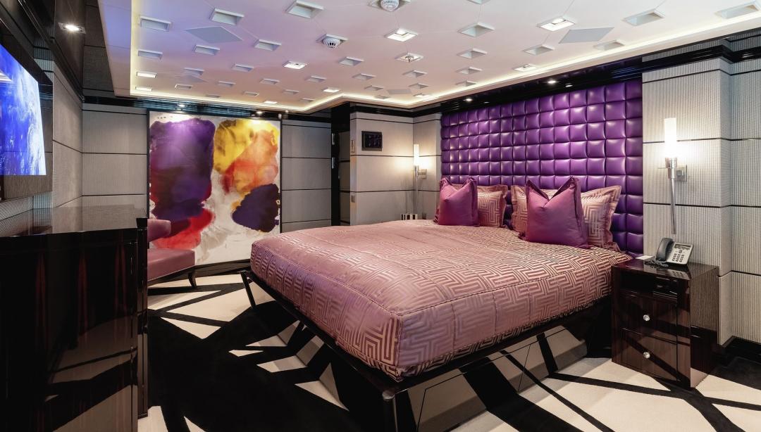 yacht Sea Pearl