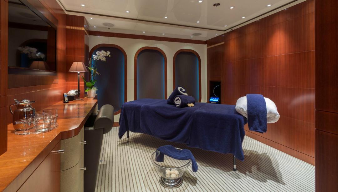 yacht Sequel P