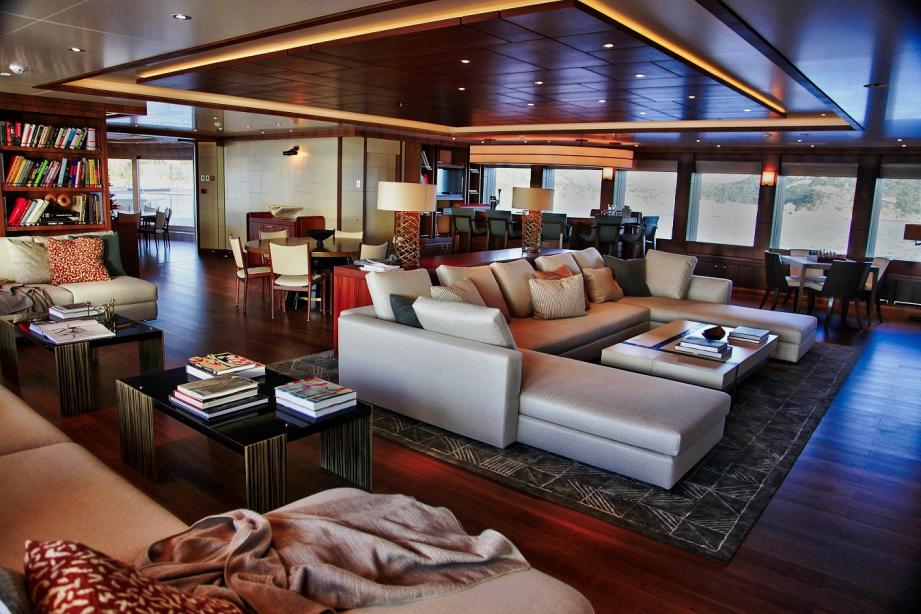 yacht Man of Steel