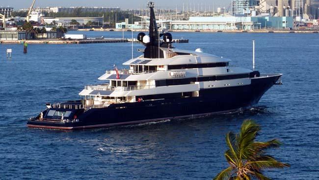 yacht Man of Steel