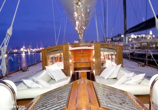 yacht Shamrock V