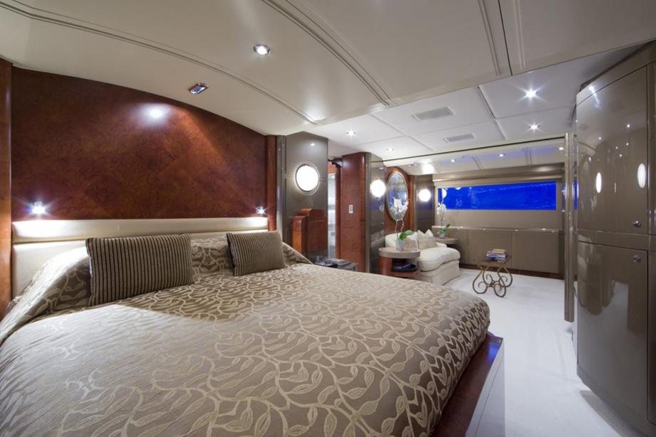 yacht Silver Dream