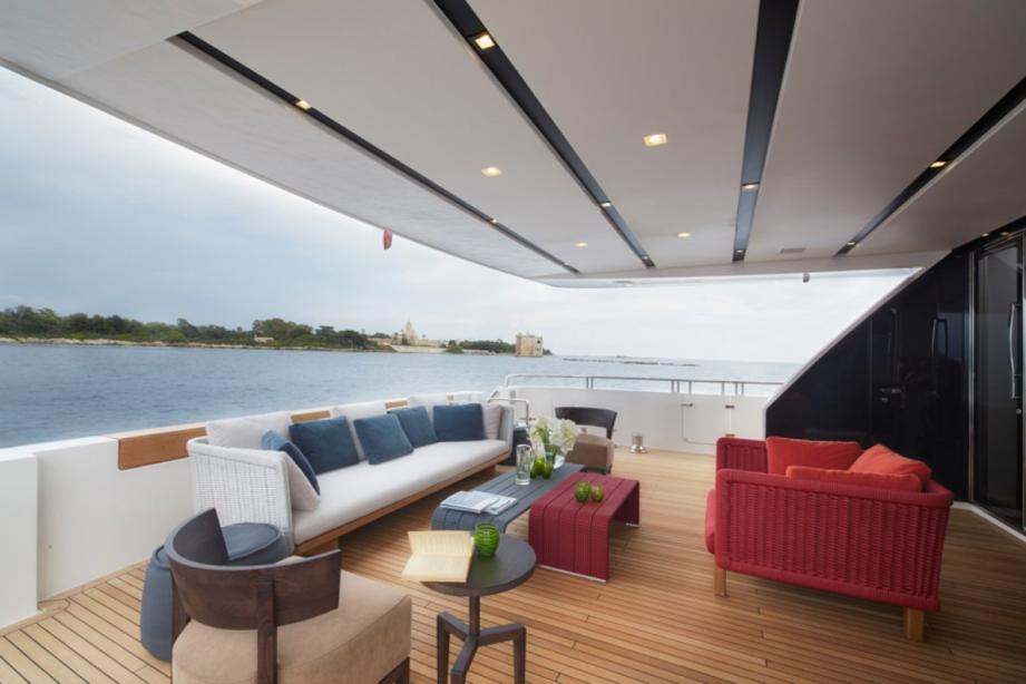 yacht SL118