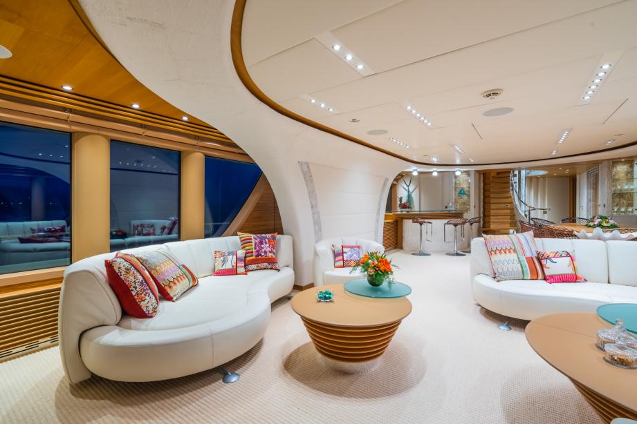 yacht Serenity