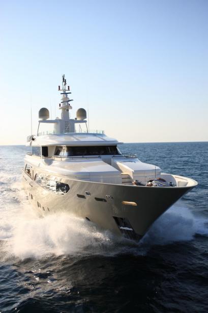 yacht Sofico