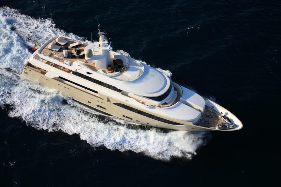 yacht Sofico