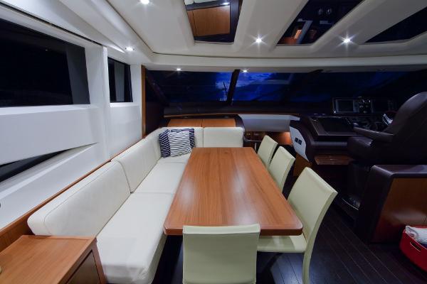 yacht Soleo