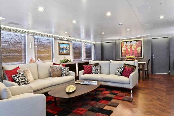 yacht Ocean's Seven