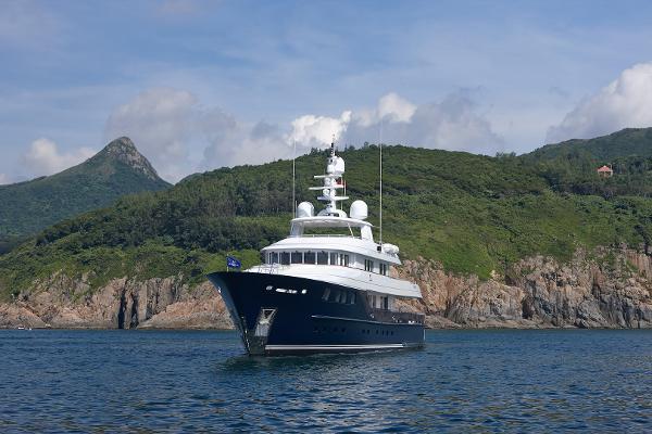 yacht Ocean's Seven
