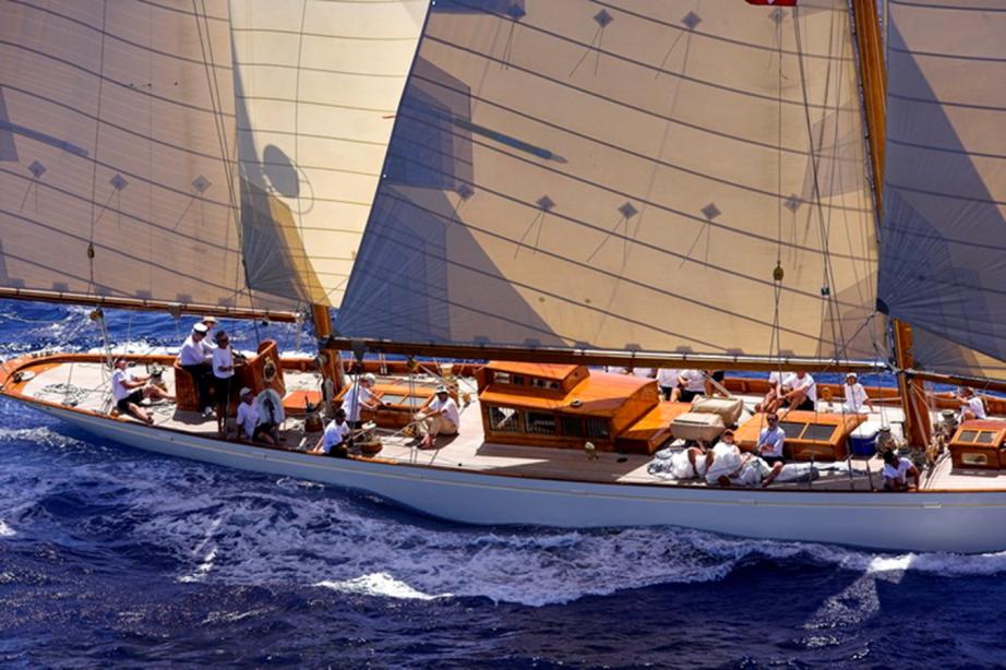 yacht Sumurun