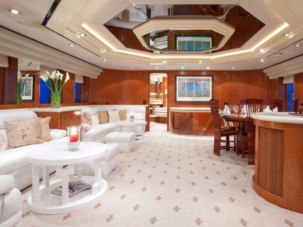 yacht Supertoy