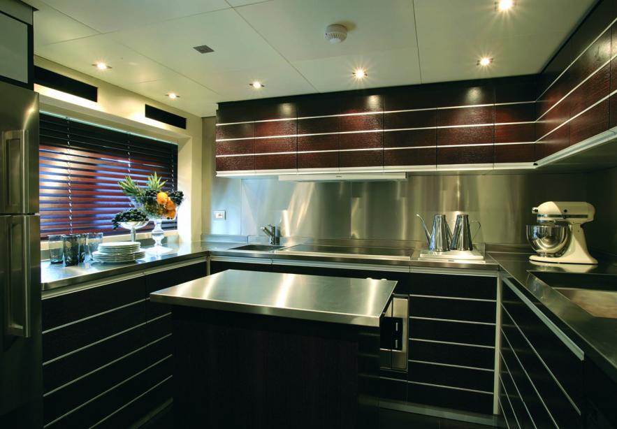 yacht AnnaMia