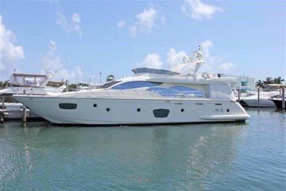yacht Tabata