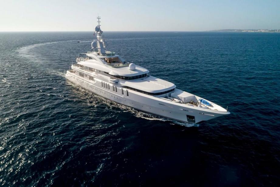 yacht Talisman C