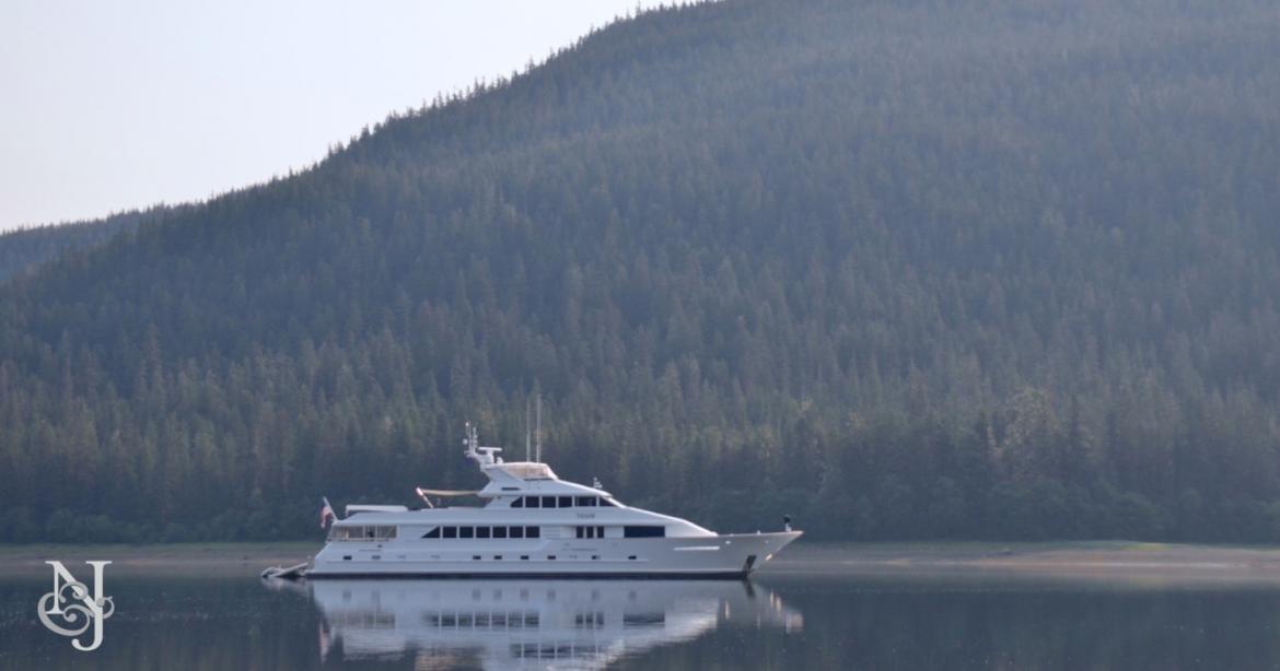 yacht Serenity