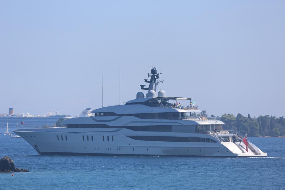 yacht Tango