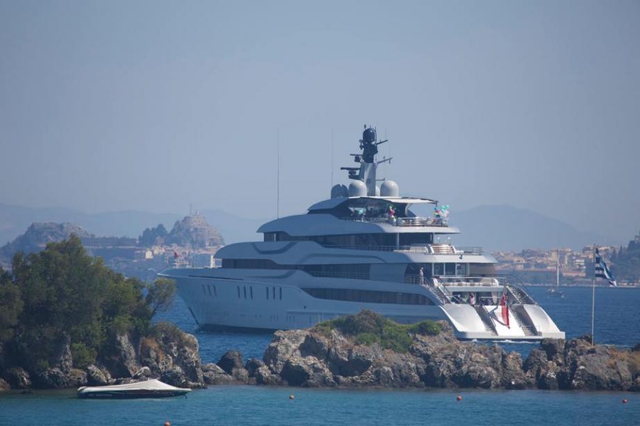 yacht Tango