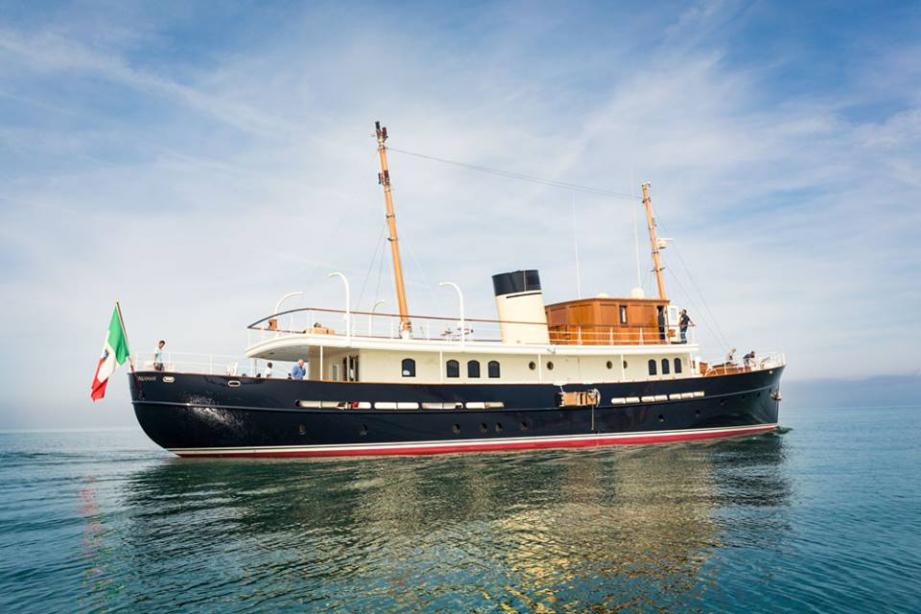 yacht Taransay