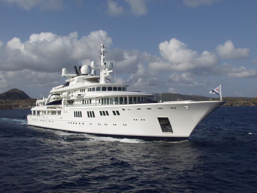 yacht Tatoosh