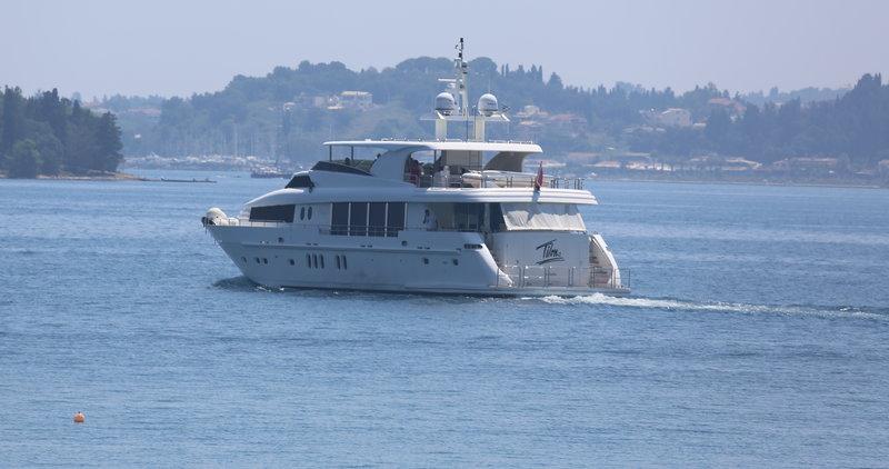 yacht Tilon II