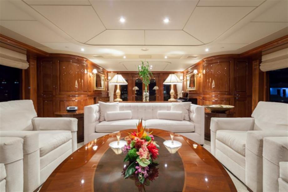 yacht Lisa Mi Amore