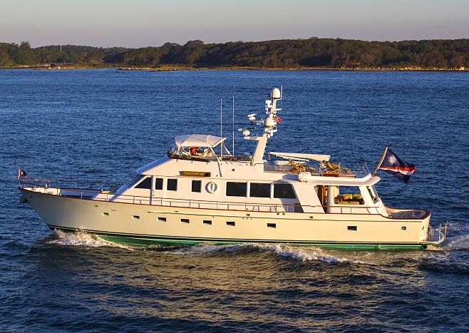 yacht Tumblehome