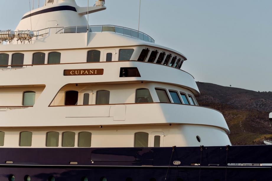 yacht Cupani