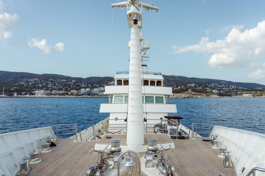 yacht Cupani