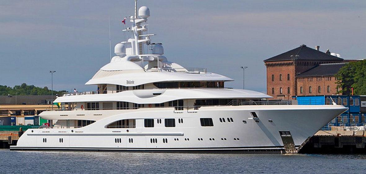 yacht Valerie