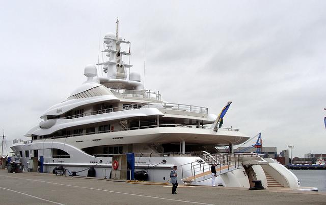 yacht Valerie
