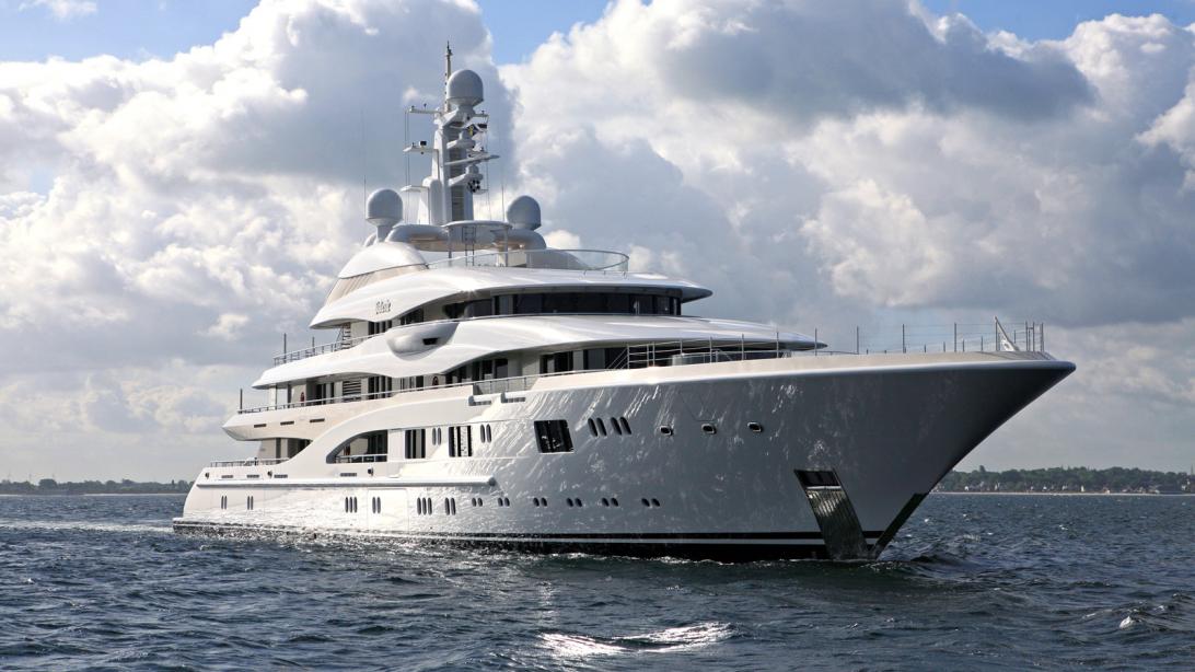 yacht Valerie