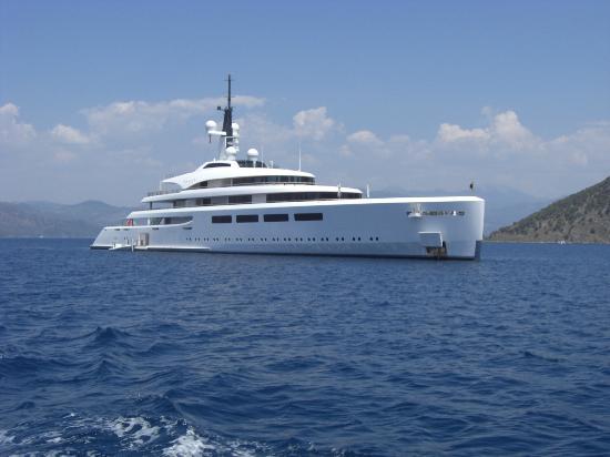 yacht Vava II