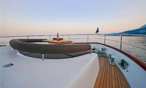 yacht Moni