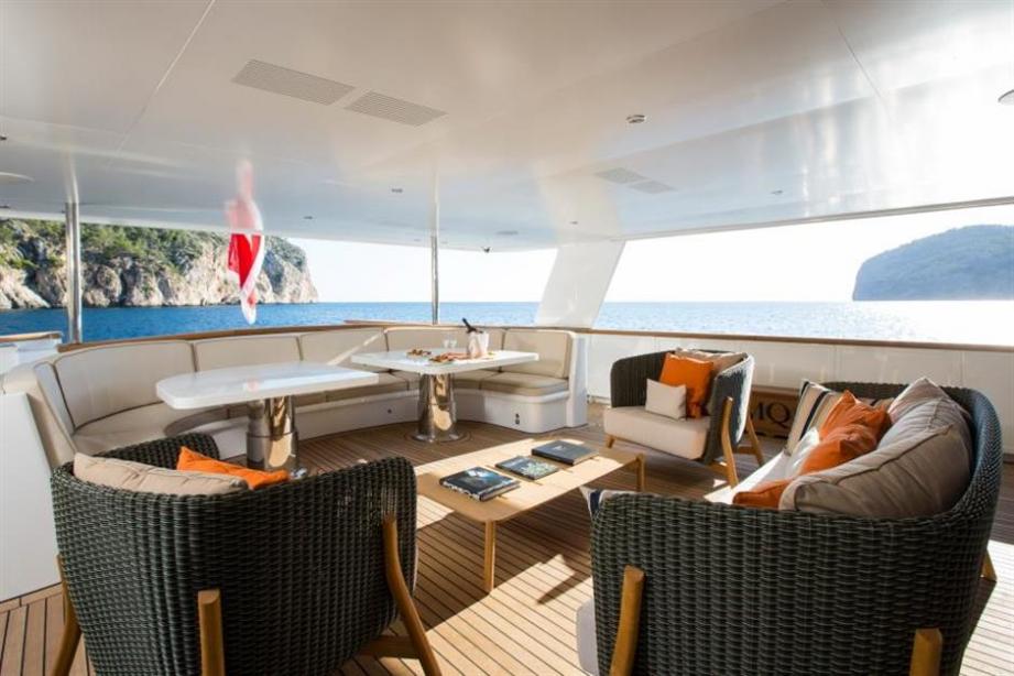 yacht MQ2