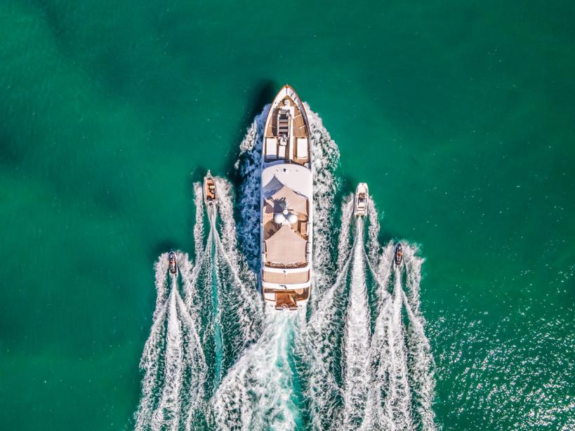 yacht Relentless