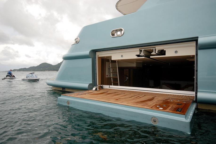 yacht Aquamarina