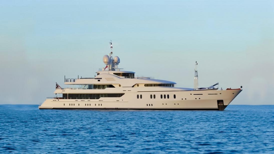 yacht Maria