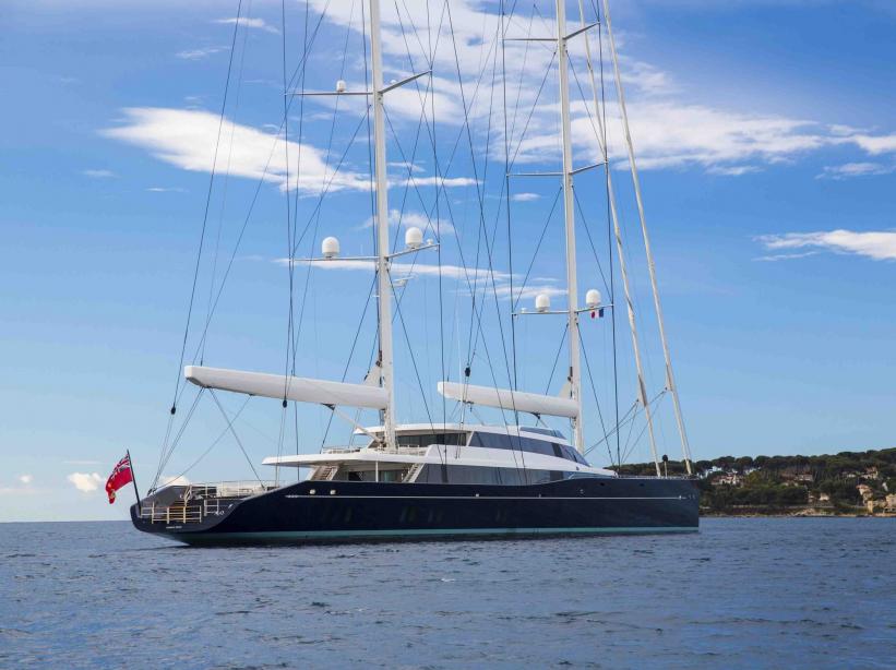 yacht Aquijo
