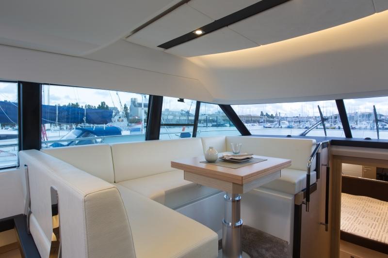 yacht Prestige 420