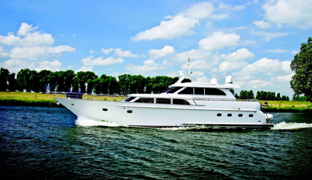 yacht Continental I