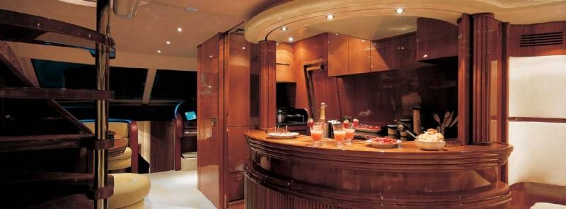 yacht Iris