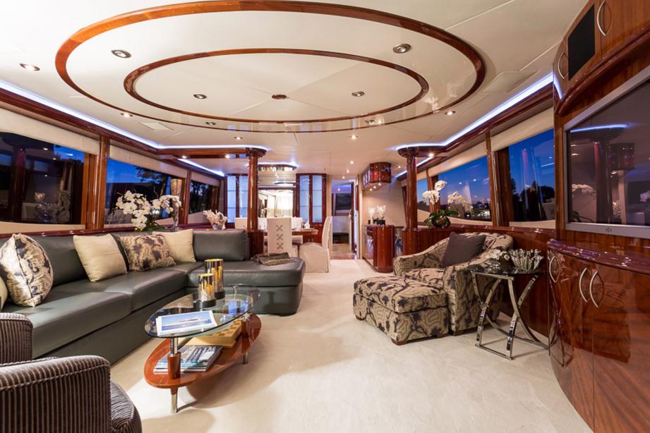yacht Always Barefoot