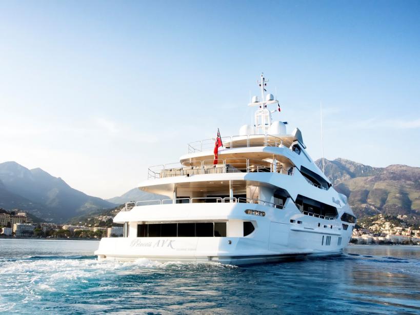 yacht Alessandra III