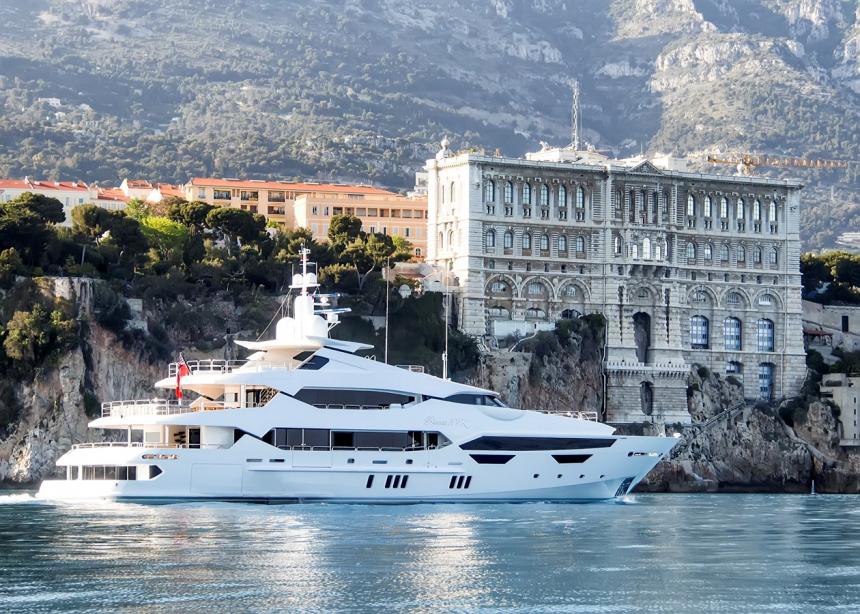 yacht Alessandra III