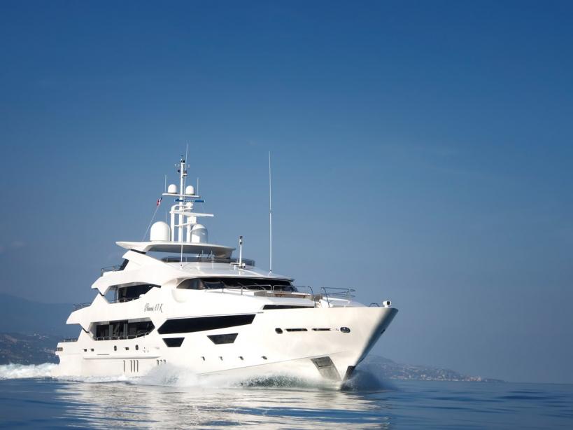 yacht Alessandra III